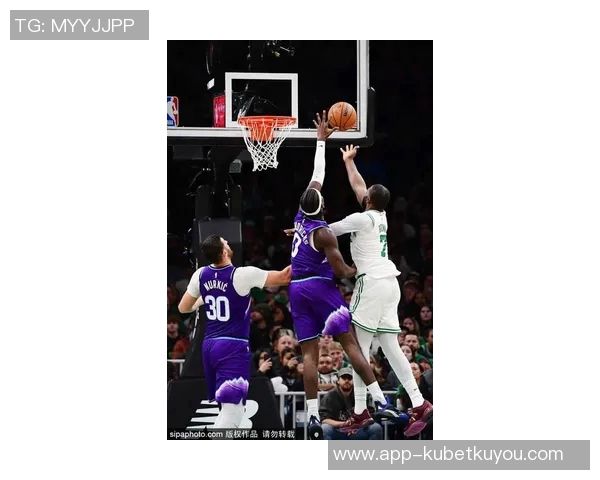 凯尔特人主场对决骑士杰伦布朗状态回暖将全力出战