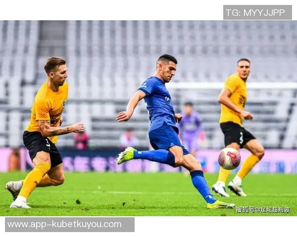 中超第29轮精彩对决深圳新鹏城迎战上海申花10月31日20点不见不散