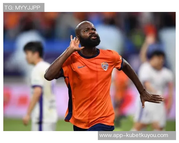 海牛俱乐部拒绝与兰克尔泽续约因其个人操守问题引发关注