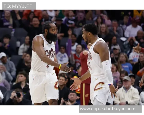 阿特金森谈哈登与米切尔组合称之为奢侈并强调阵容适配的重要性